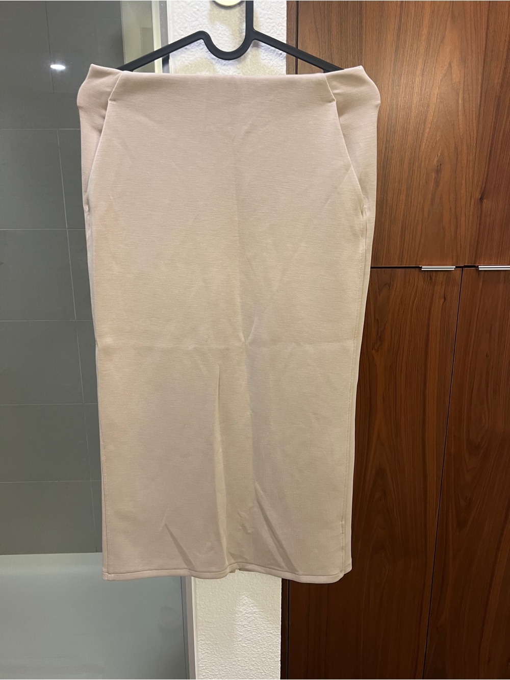 lululemon athletica Cream Slim Pencil Skirt
